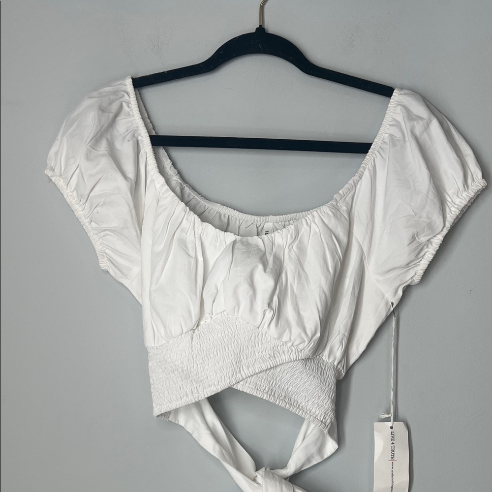NWT Live 4 Truth White Smocked Crop Top Blouse Tie Waist Boho Cottagecore Med